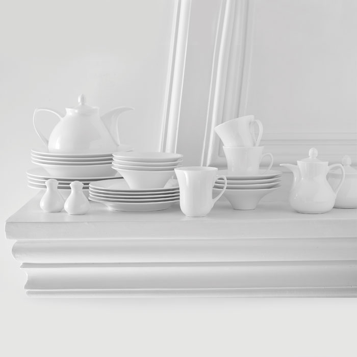 سرویس چینی زرین طرح سفید 108 پارچه