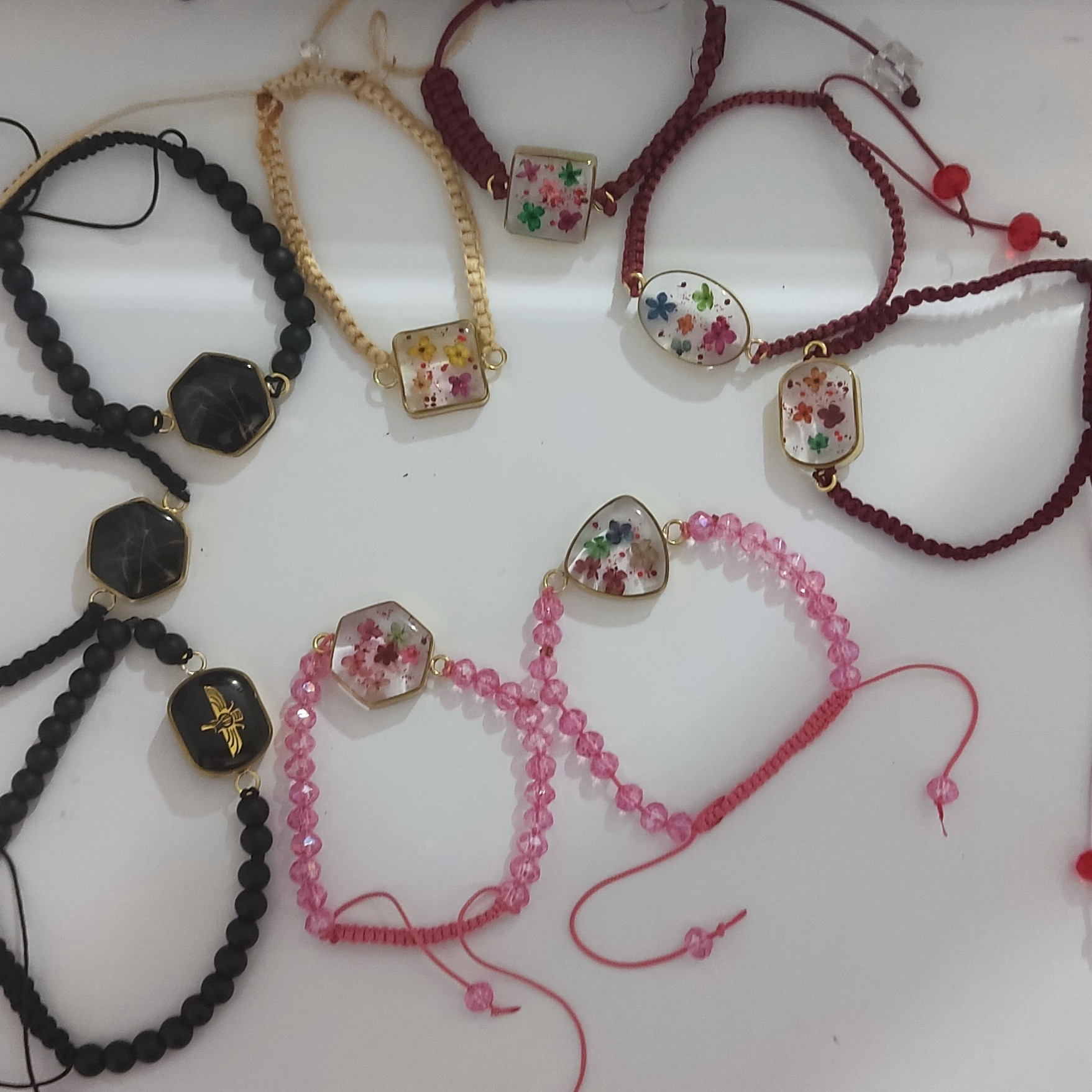 دستبند رزینی زیبا