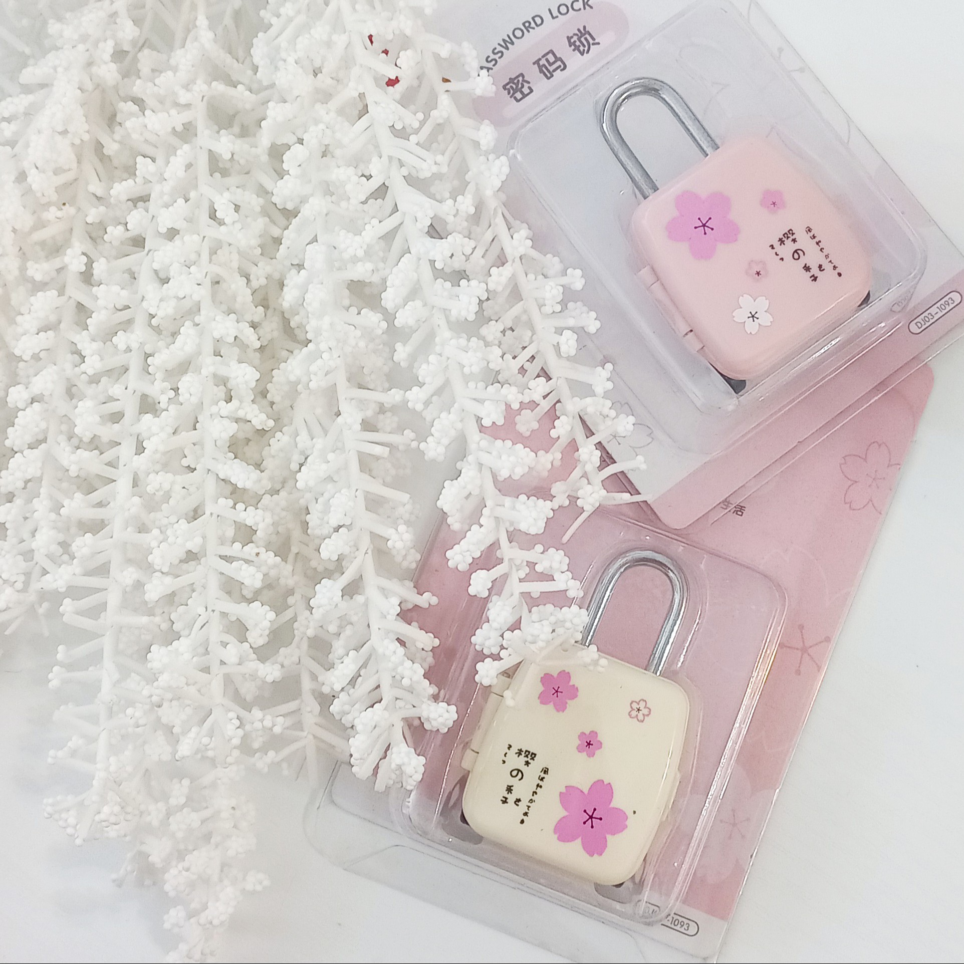 قفل رمزدار فانتزی طرح گل مناسب برای ساک چمدان و کیف

