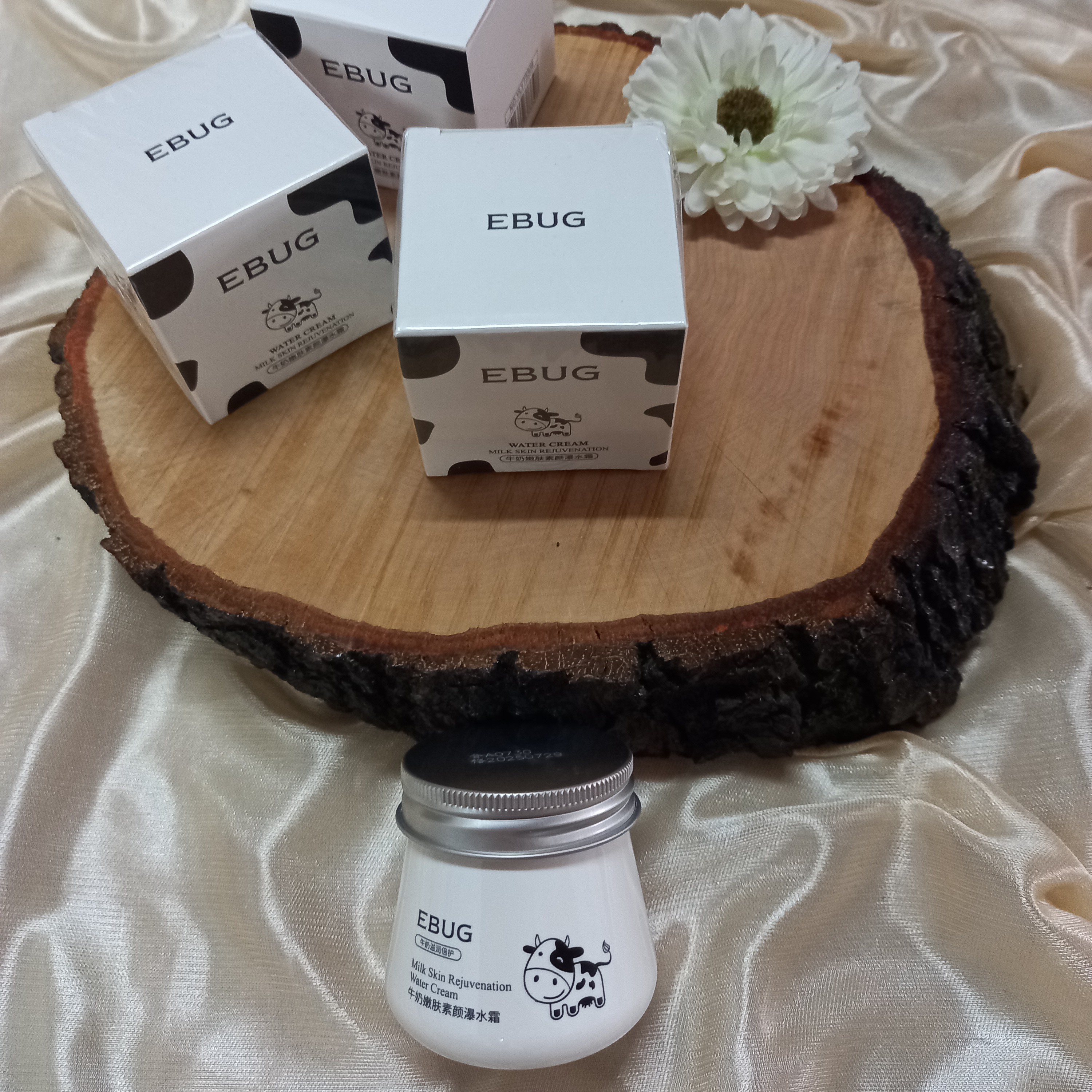 کرم آبرسان و مرطوب کننده شیر گاو ایباگ