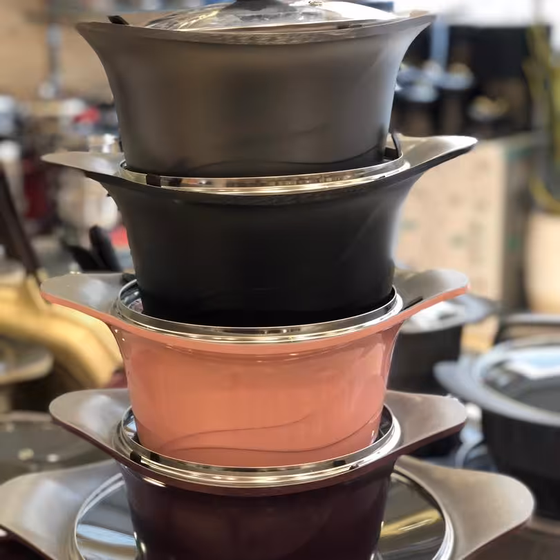 سرویس 15 پارچه سوپرلایف   طرح کره   ساخت شرکت MGS 
در 4  رنگ شرکتی 
  