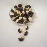 کشک و قره قوروت تازه فوتکا 150 گرم