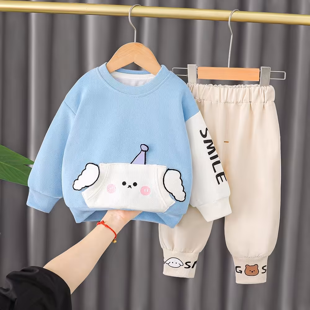 بلوز شلوار  بچگانه  وارداتی مدل لش مناسب 1تا 5سال  جنس مخمل کبریتی ریز مناسب بهار  رنگ ابی 