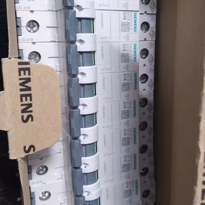 فیوز مینیاتوری زیمنس آلمان 16A  تیپ B (کیفیت عالی)