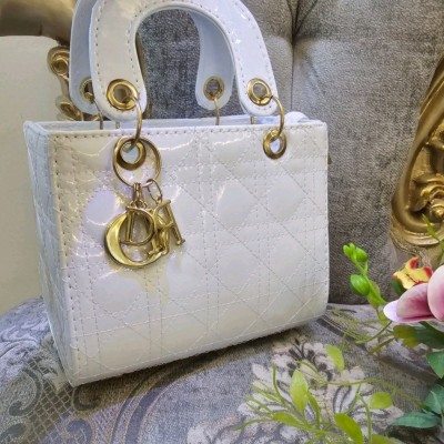 کیف ورنی زنانه