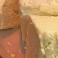 پنیر لذیذ و خوشمزه لیقوان در قالب  250  گرمی 