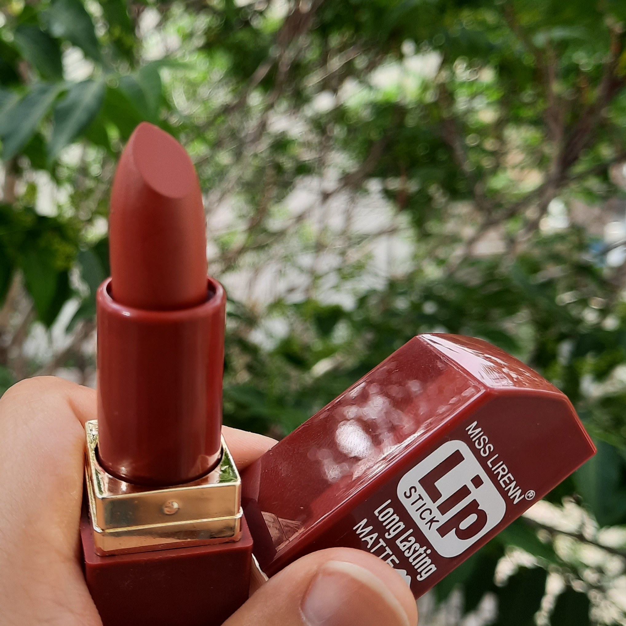 رژ لب جامد  مات Lip stick با ماندگاری بالا شماره8