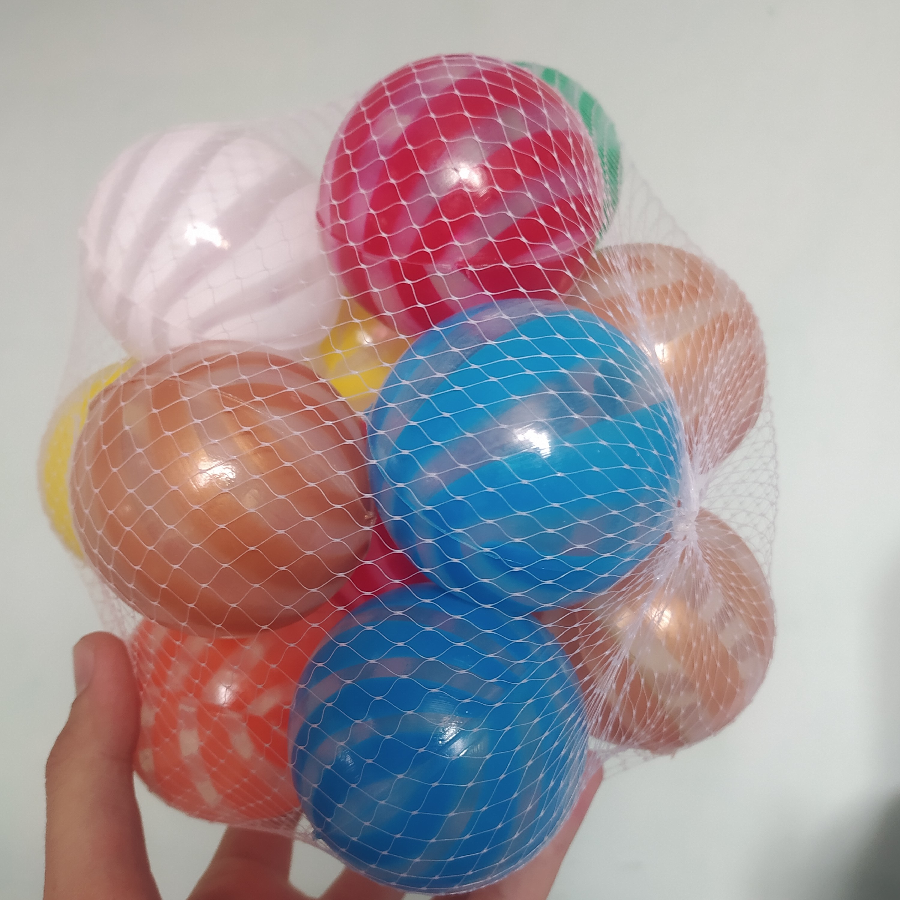 توپ کوچک استخر توپی (بسته کوچک 20 تایی) (کاردرمانی ذهنی)