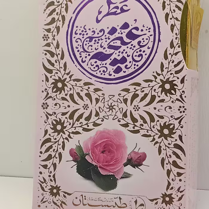 فروش عطر طبیعی غنچه گل محمدی کاشان و تبریز 5 گرمی اسپری طیبستان