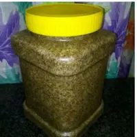گردو محلی تازه آسیاب شده روستای سیاهمزگی  اصل پرروغن فسنجون ساز معرکه(یک کیلو رو اسیاب میکنیم براتون)