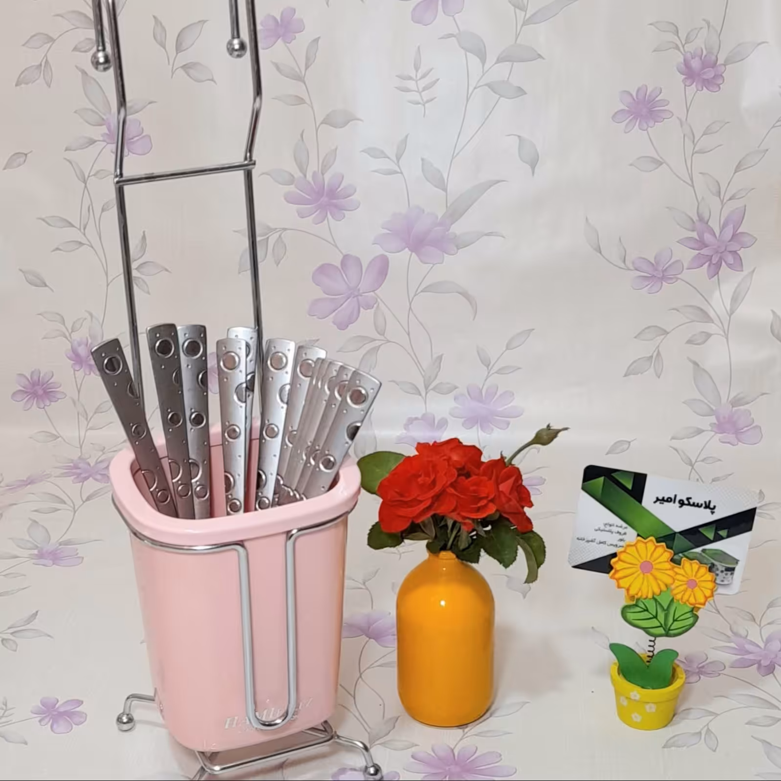جای قاشق چنگال .