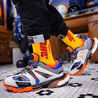 کفش کتانی بندی بالنسیاگا