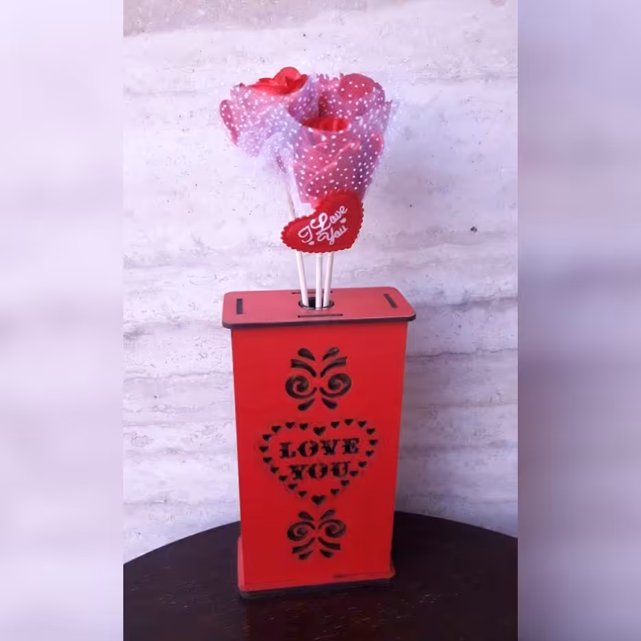 هدیه استند لاو یو طرح دیگر  مناسب هدیه تولد ولنتاین روز مادر و رور پدر و روز دختر و روز معلم