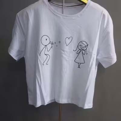 کراپ تی شرت طرح دختر و پسر