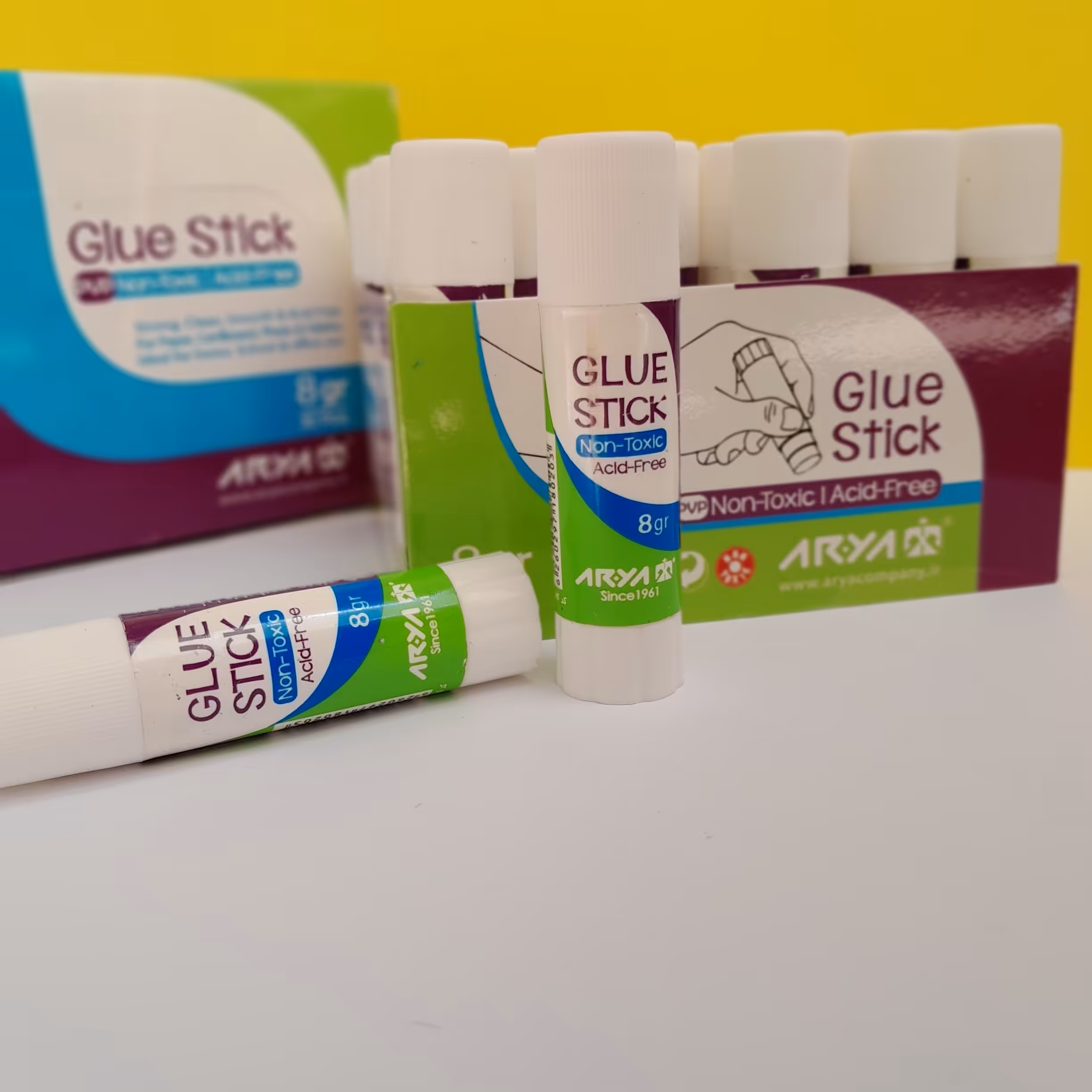 چسب ماتیکی 8 گرمی آریا