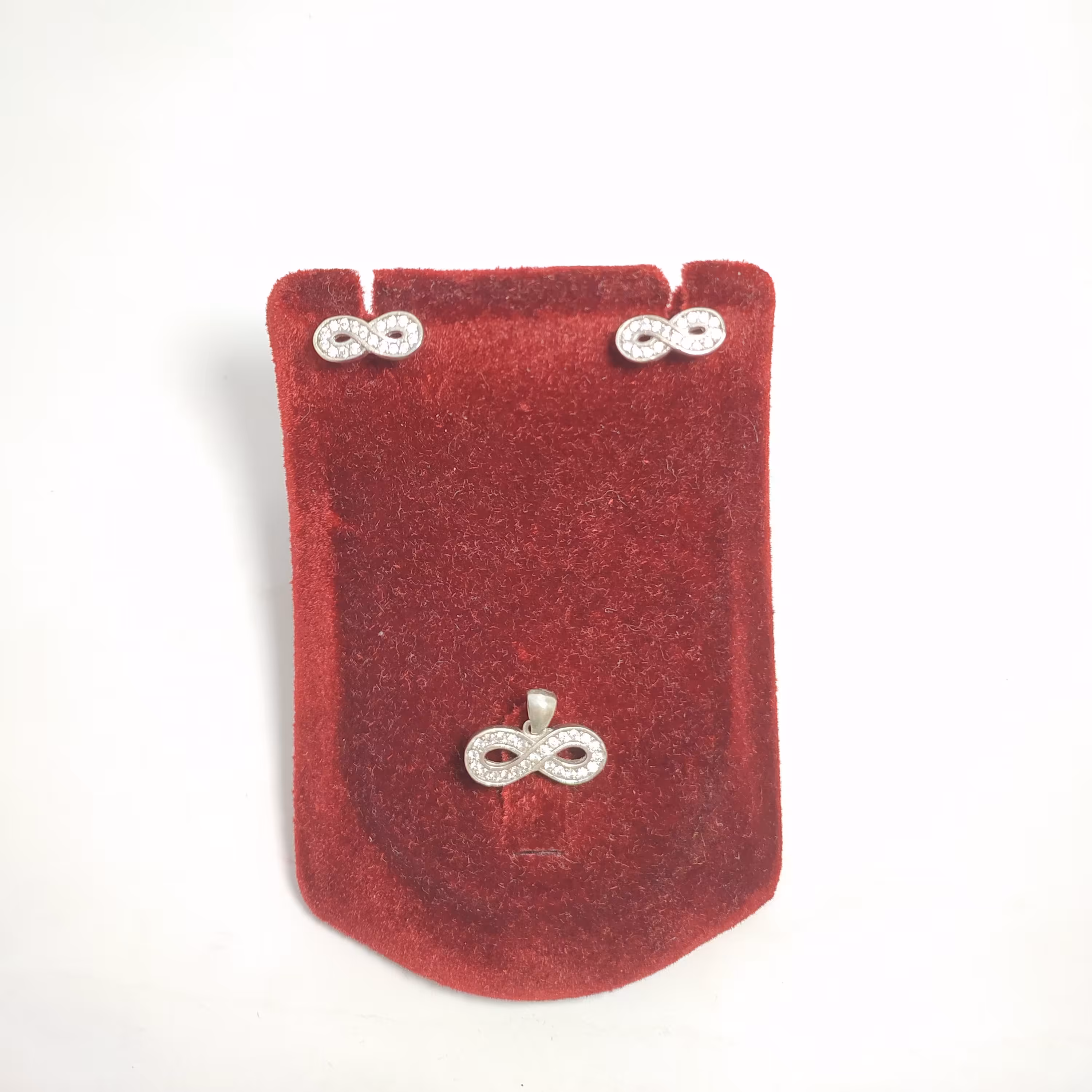 نیم ست  نقره کد 01770 ظریف و با آبکاری طلا سفید 