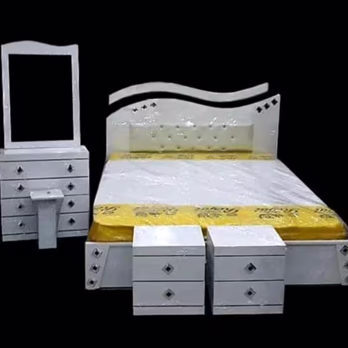 سرویس خواب دونفره در رگبندی(شامل تخت.دراور.اینه.دوعددپاتختی وصندلی) (پس کرایه)