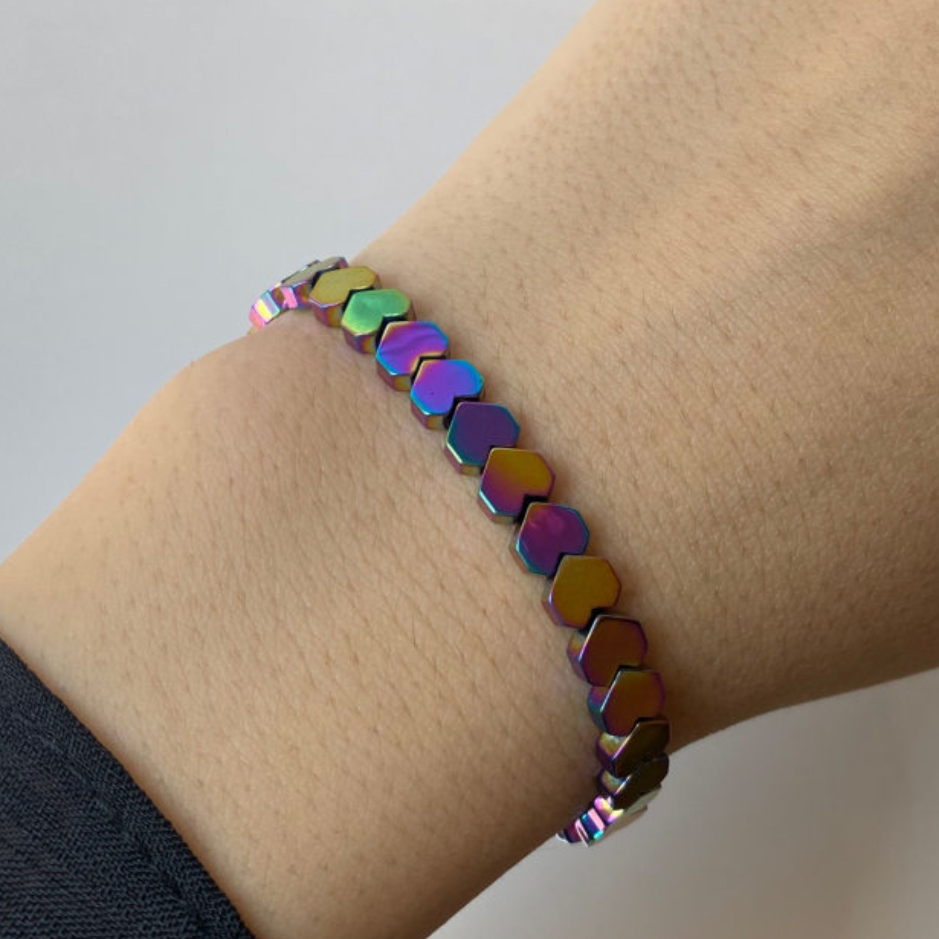 دستبند طرح قلبی هولوگرامی کیوت قیمت 40000ت