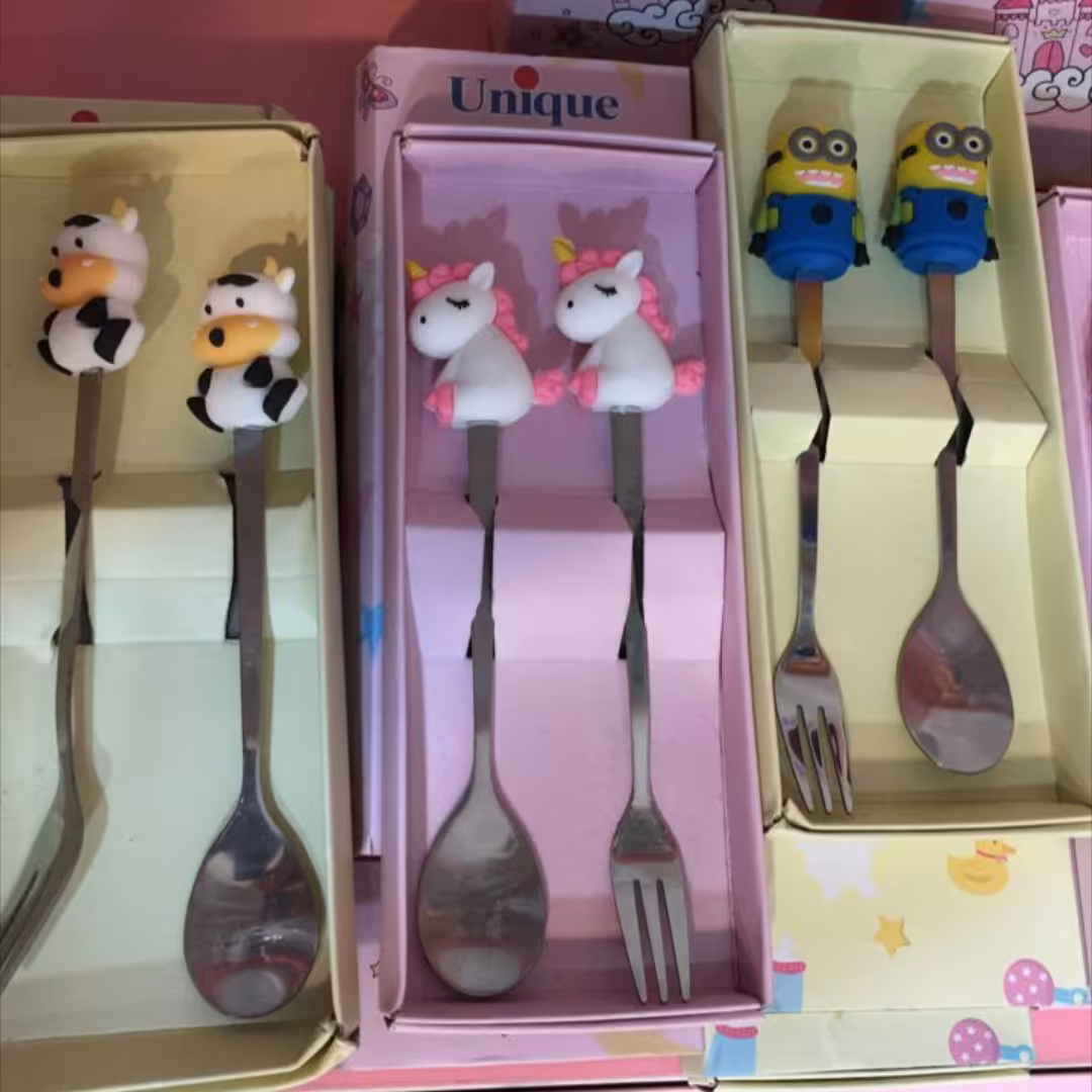 قاشق و چنگال کودک