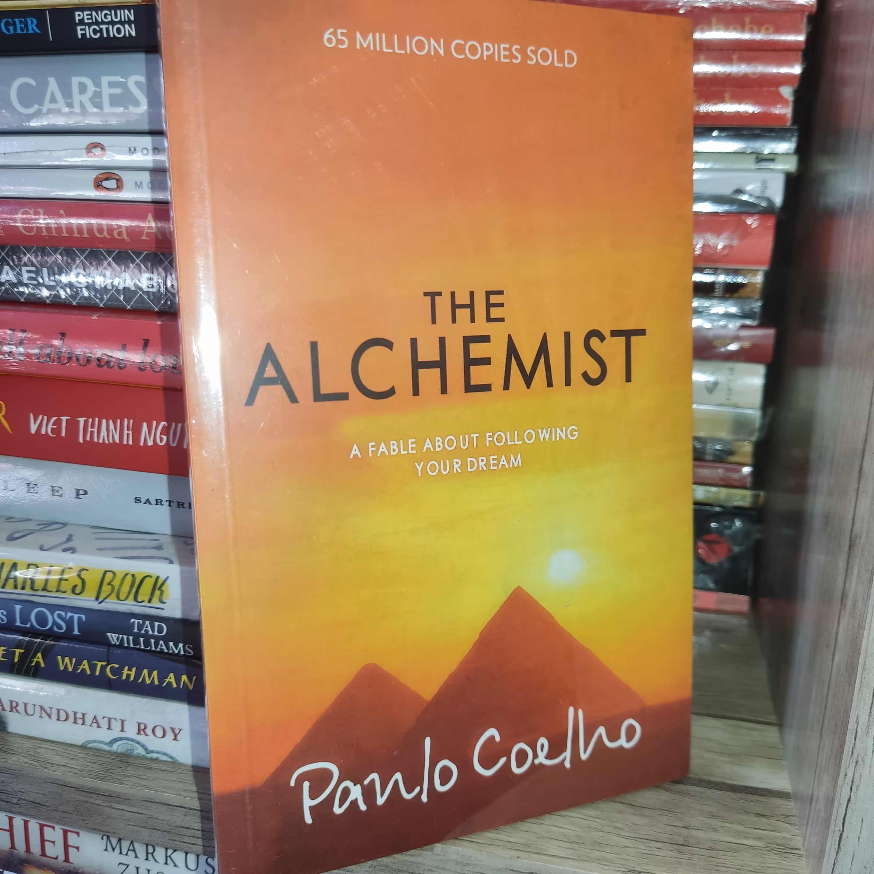 کتاب زبان اصلی The Alchemist (کیمیاگر) - اثر پایولو کوییلو