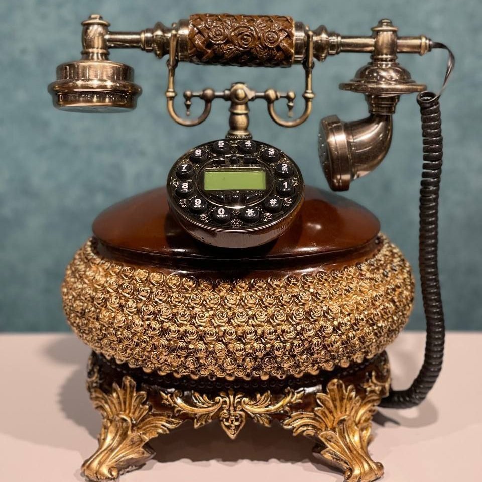 تلفن دکوری رزینی   قهوه ای پرکار کیفیت عالی ، دکوری شیک و خاص 