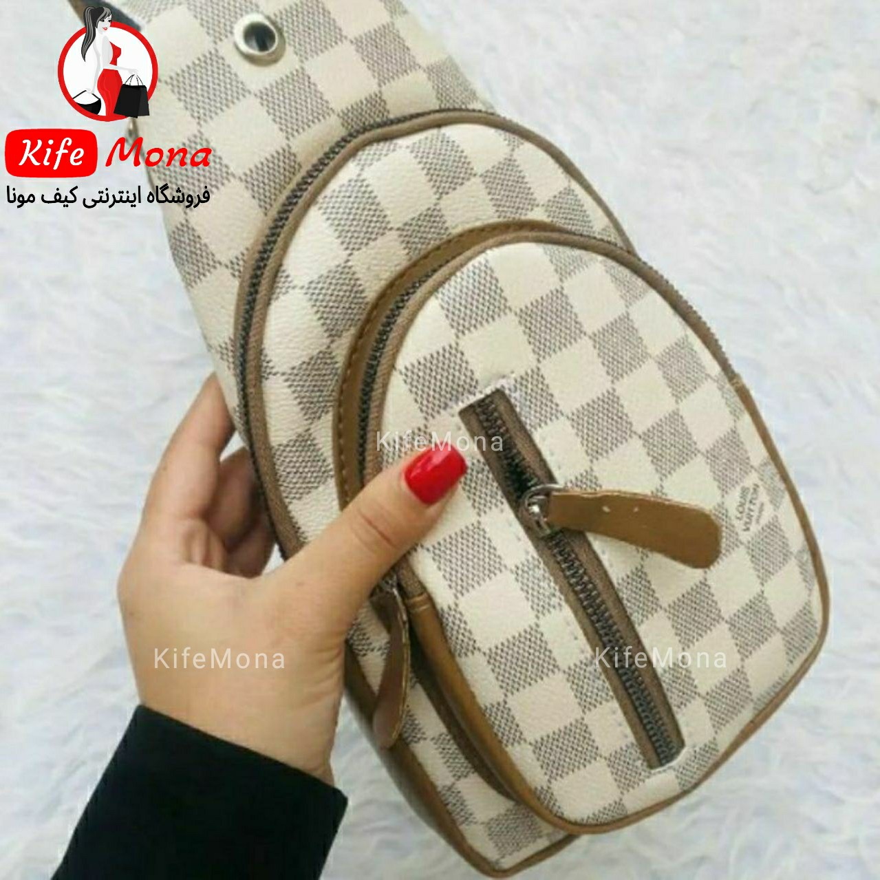 کیف بادی بگی چرم سه خانه شطرنجی کرم طوسی