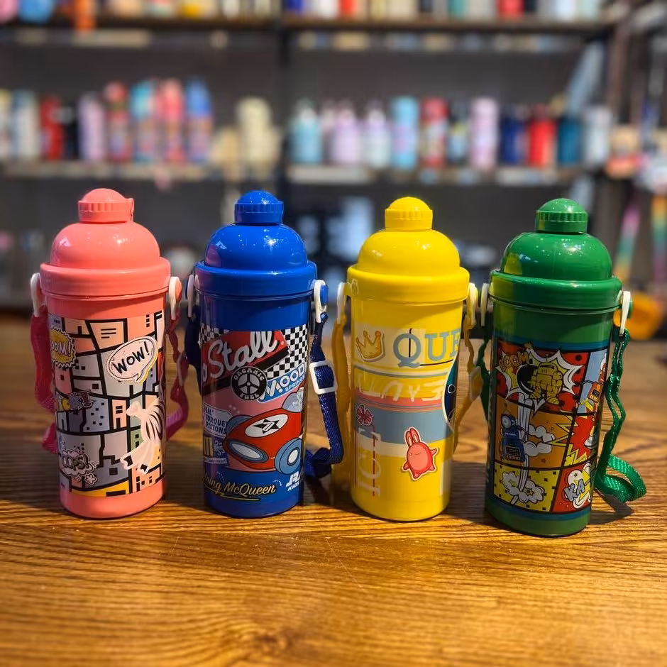 قمقمه نشکن بند دار نی دار 4 رنگ شاد 