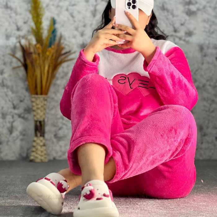 ست دو تیکه زمستانی طرح صورتی