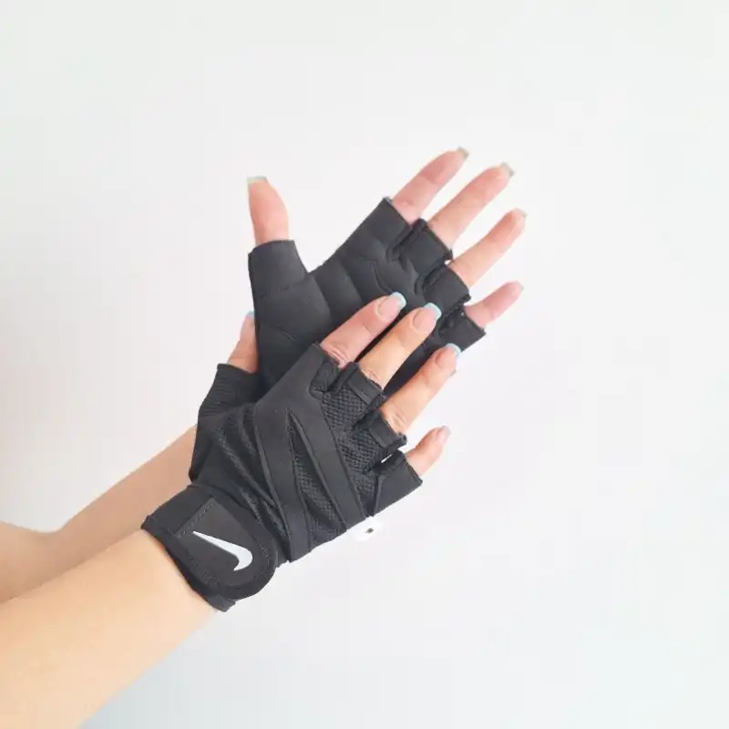 دستکش بدنسازی نایک DKN-7771 nike