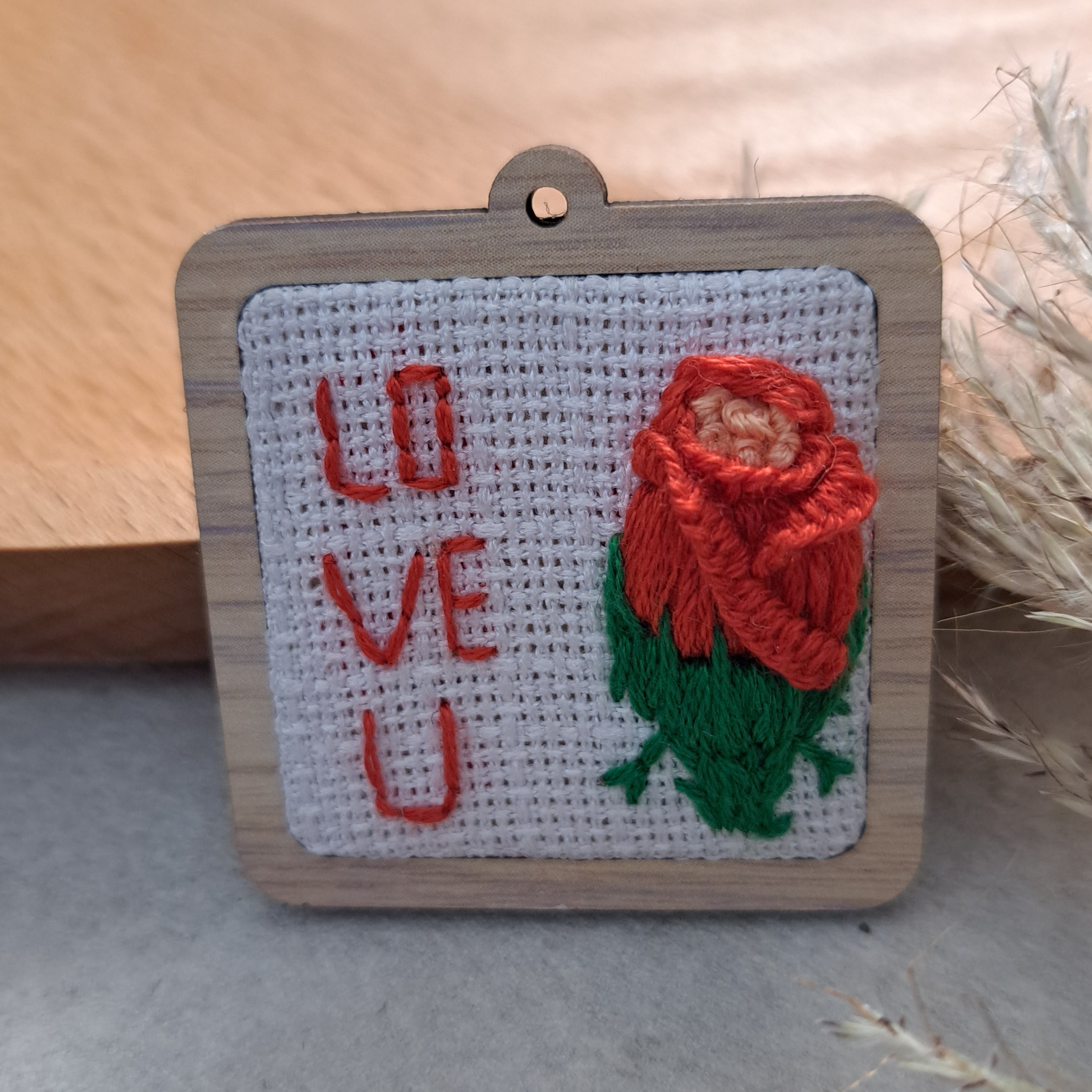 جاکلیدی گلدوزی- جاسوئیچی- هدیه گلدوزی