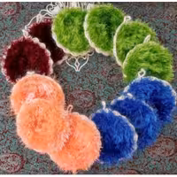 اسکاچ  یوموش نرم و لطیف با کف کنندگی فراوان برا شستشو ونظافت و گردگیری