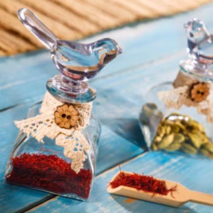 ظرف زعفران و ادویجات مدل پرنده شیشه ای شفاف و کیفیت عالی به قیمت خرید قدیم