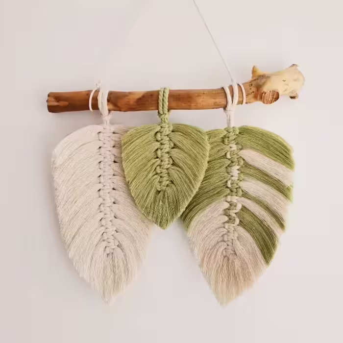 دیوارکوب دکوراتیو مکرومه بافی مغز پسته ای