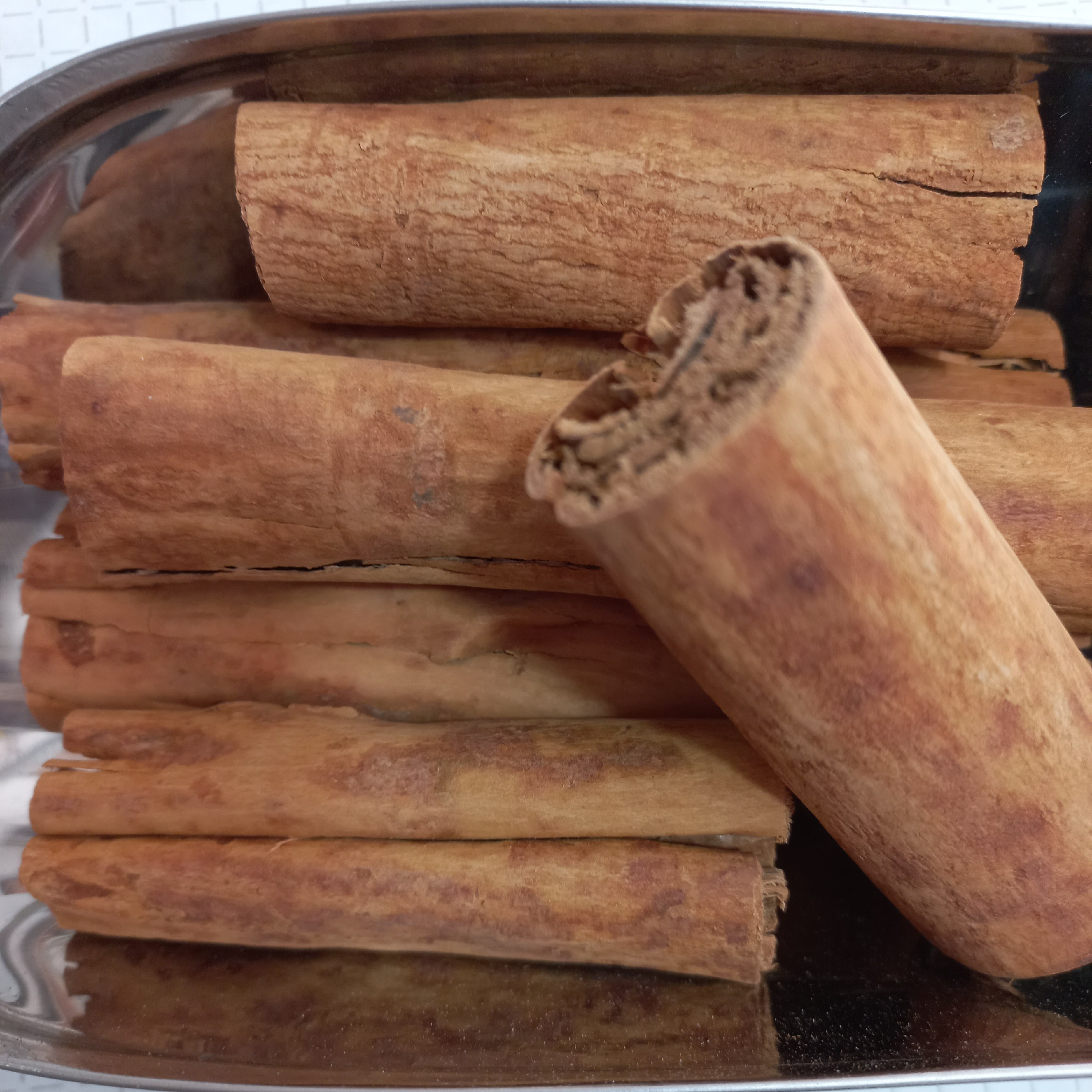 دارچین قلم سیلان .50 گرمی