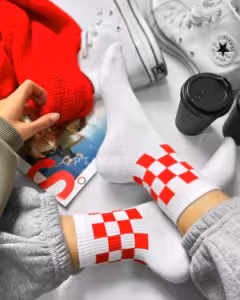 جوراب نمیساق ساق شطرنج قرمز زمینه سفید نخ پنبه فری سایز