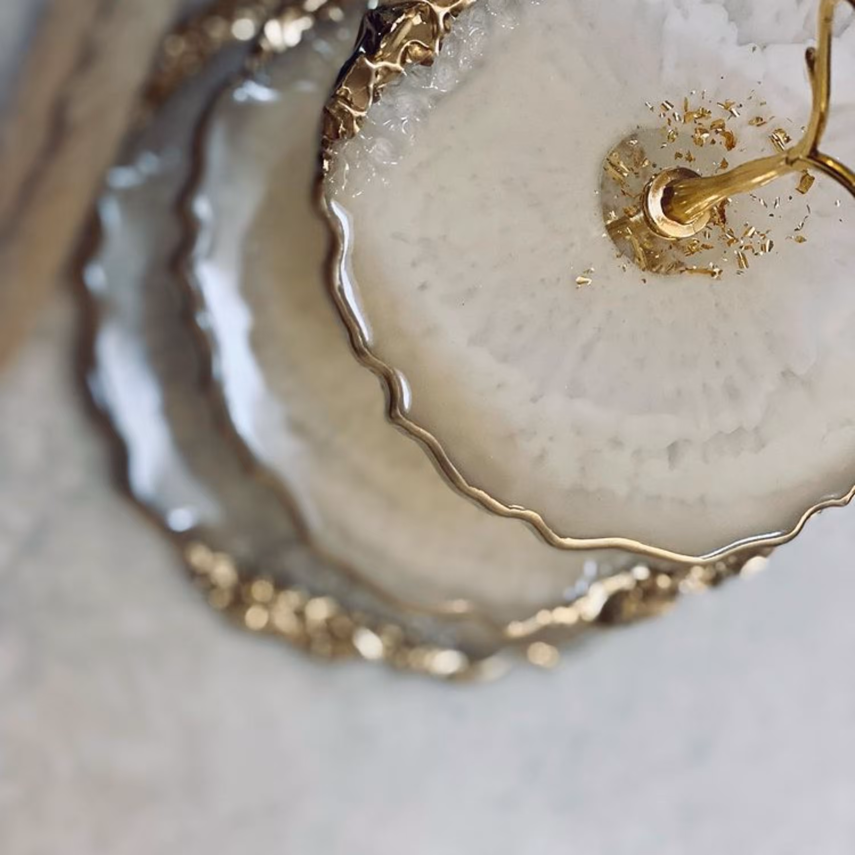 شیرینی خوری تمام رزین جذاب سه طبقه