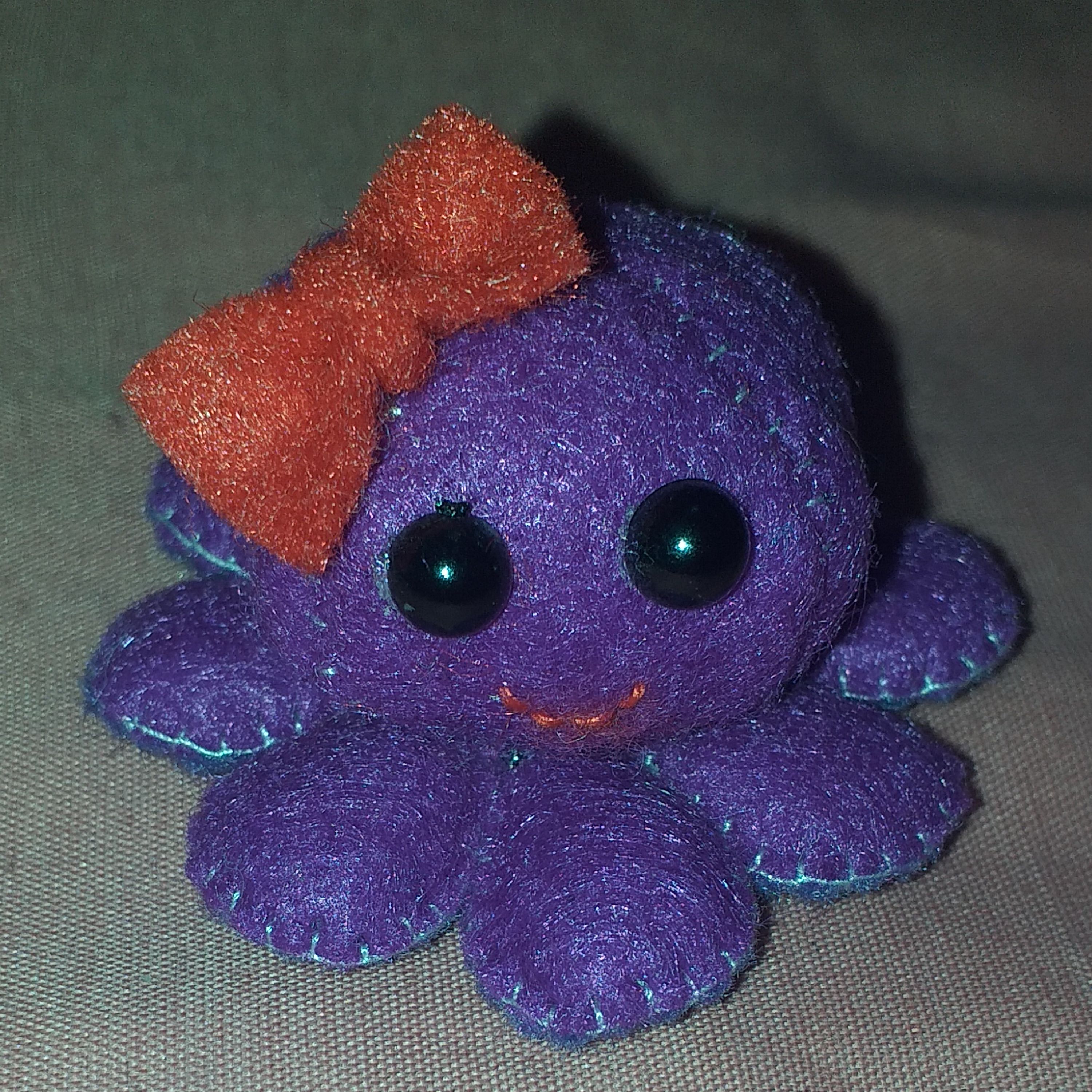 هشت پا نمدی مناسب برای سرکلیدی و آویز زیپ