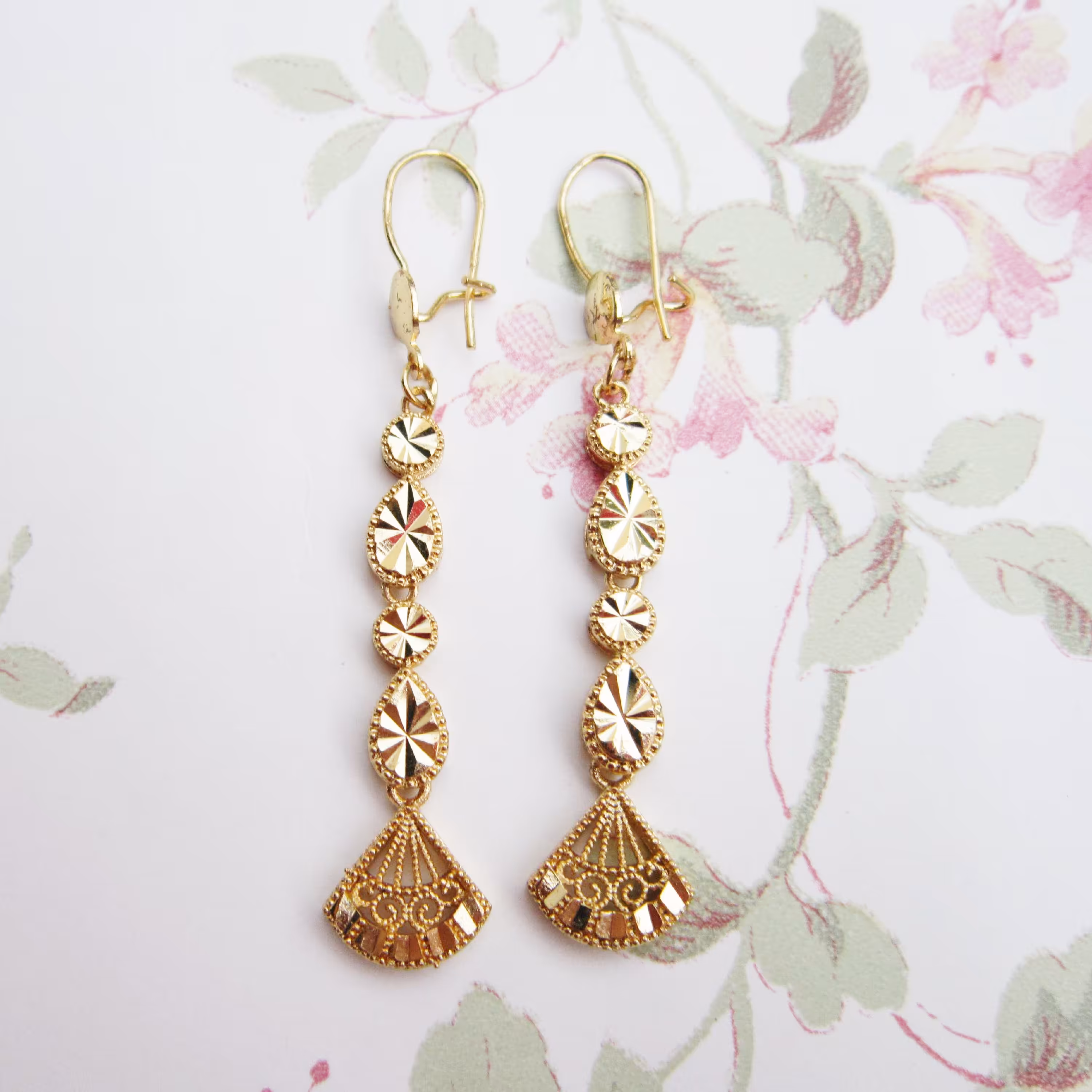 گوشواره رنگ ثابت طرح طلاکد24