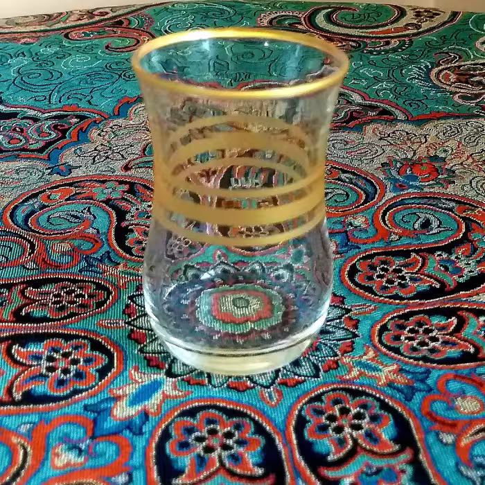 استکان کمر باریک دور طلایی شیشه ای 6 عددی 