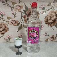 گلاب درجه دو سنتی  برزک کاشان  یک لیتری 