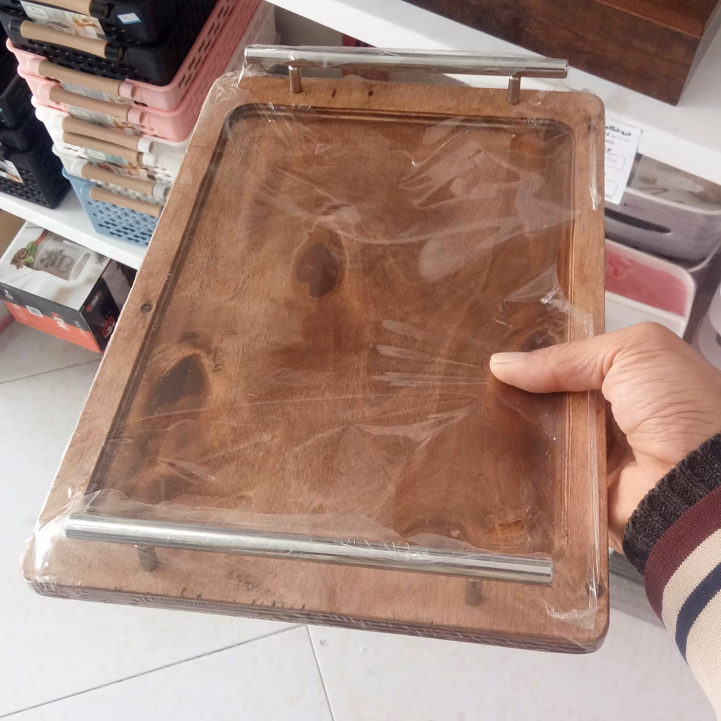 سینی چوبی دسته فلزی