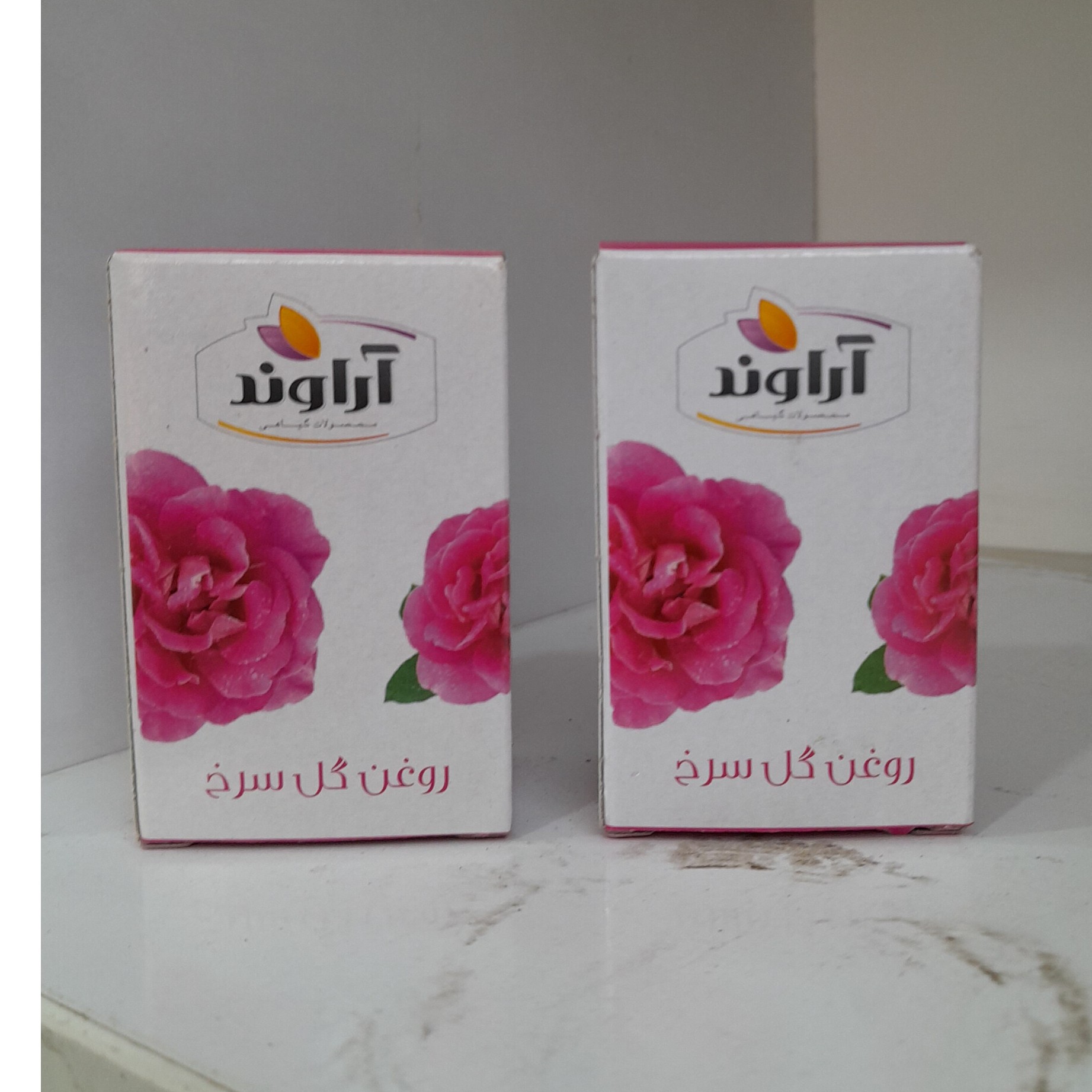 روغن گل سرخ