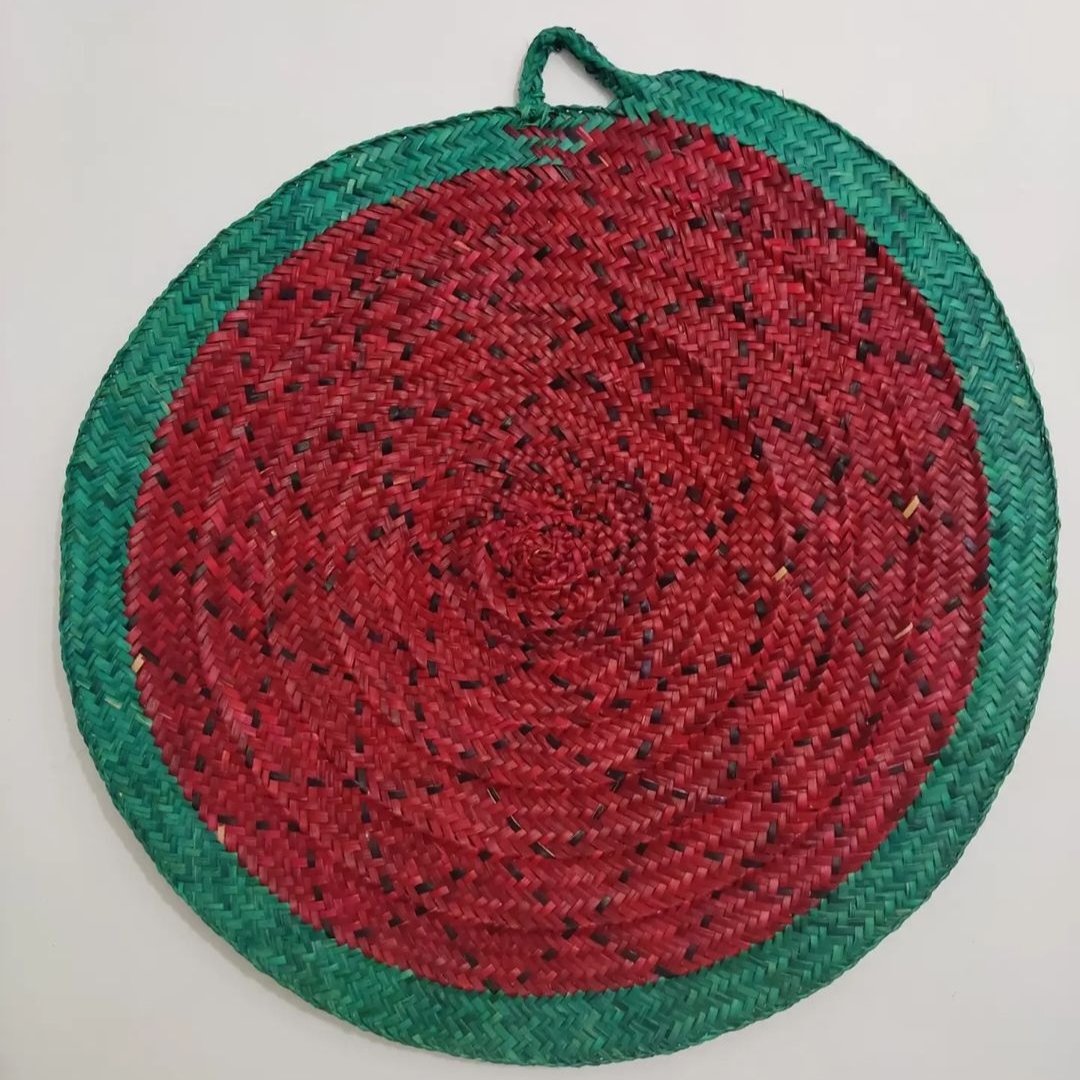 سفره حصیری شب یلدا