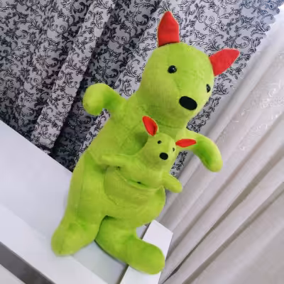 عروسک کانگورو و بچه مخمل