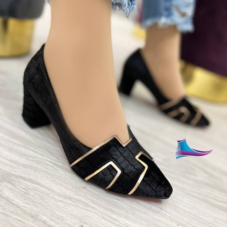 کفش زنانه پاشنه دار عیدانه کد 329