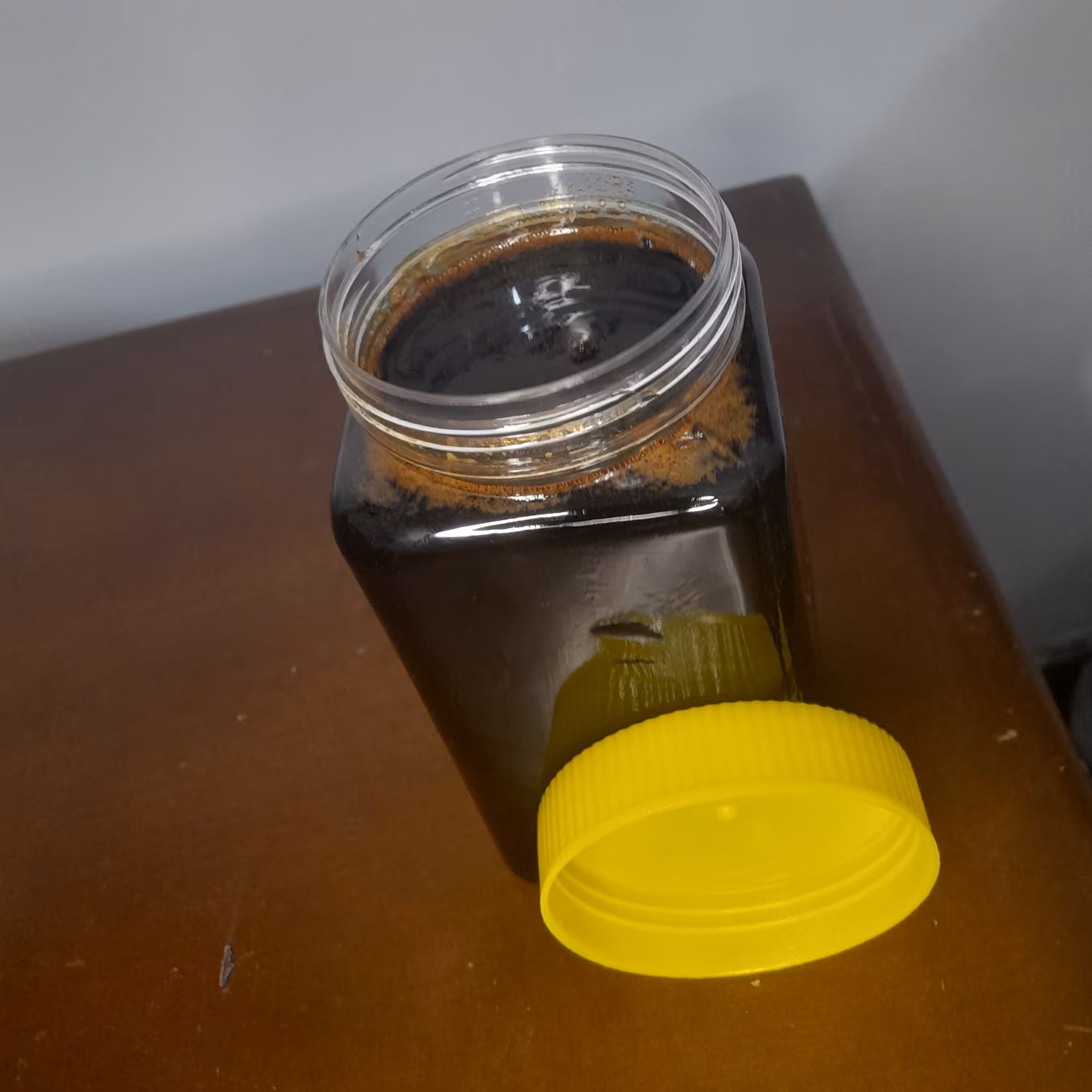 رب انار تازه امسالی درجه یک ( یک کیلوگرمی ) تخفیف فوق العاده ویژه