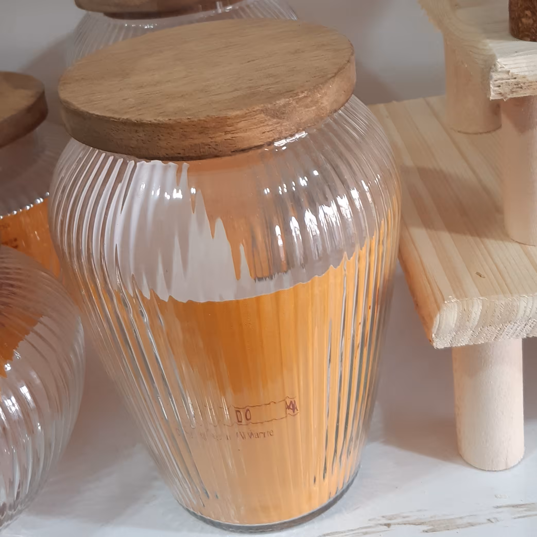 بانکه درب چوبی