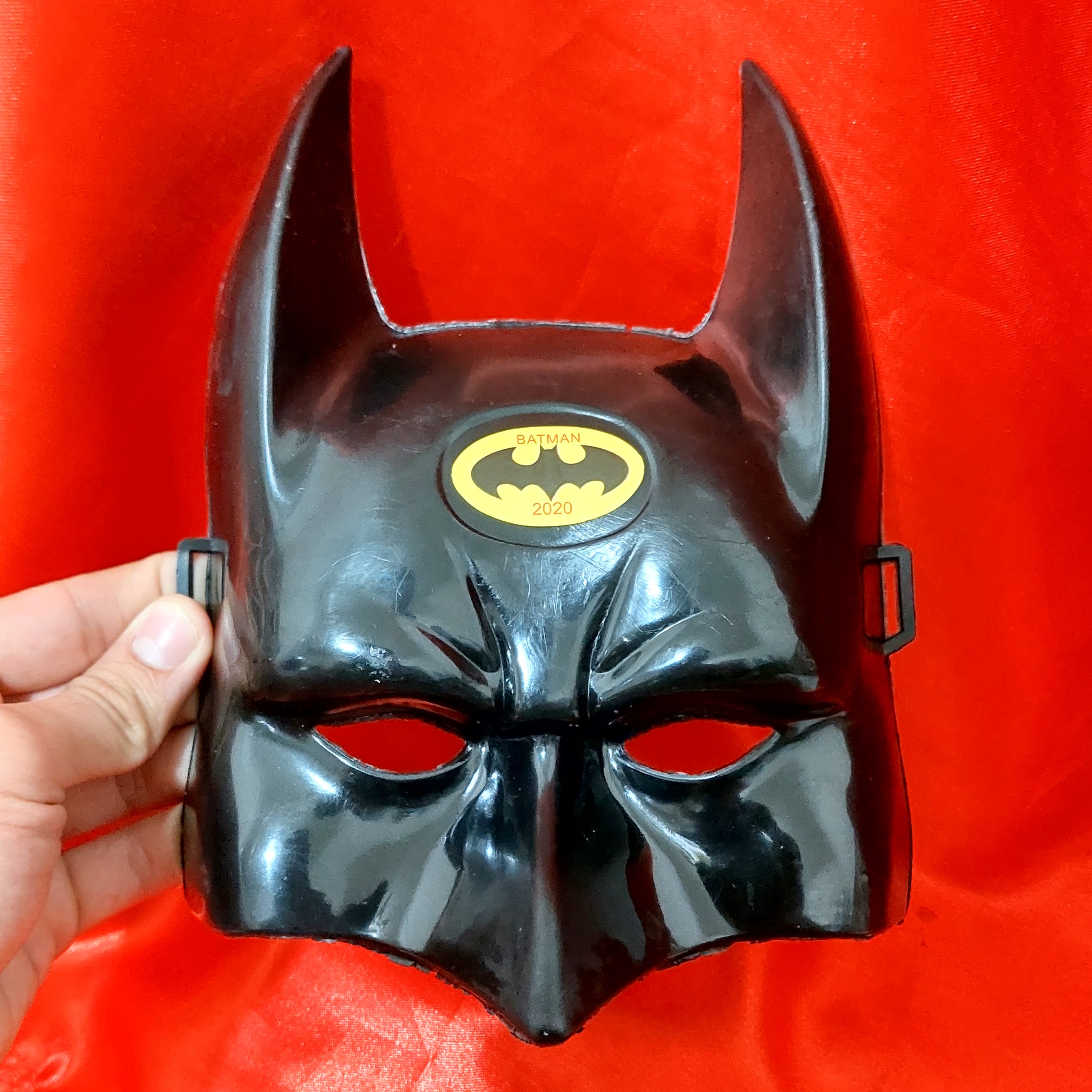 ماسک بتمن ( ایفای نقش) 