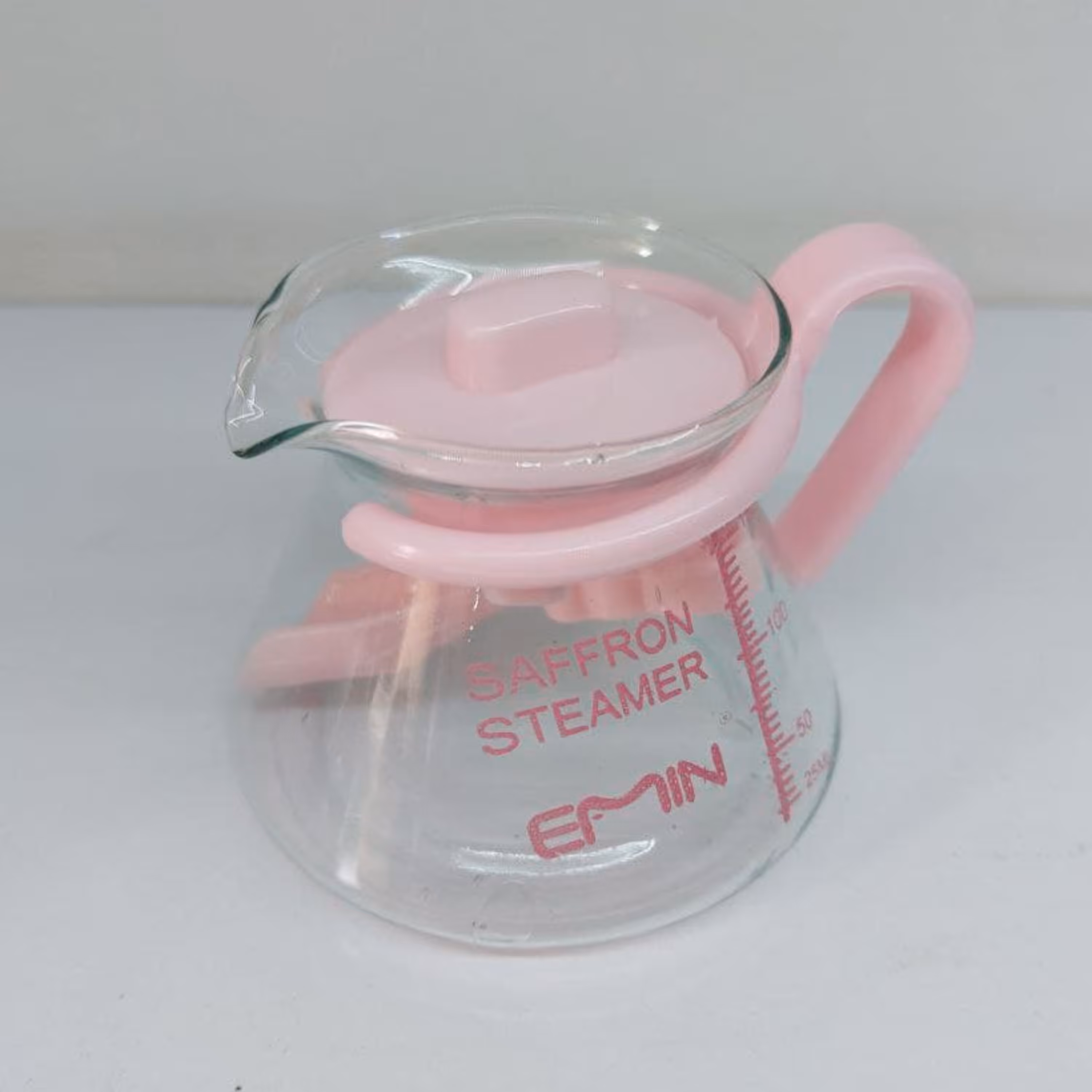 قوری زعفران پیرکس شیشه ای دسته داروقاشق دار ایرانی صادراتی  مدل تارا