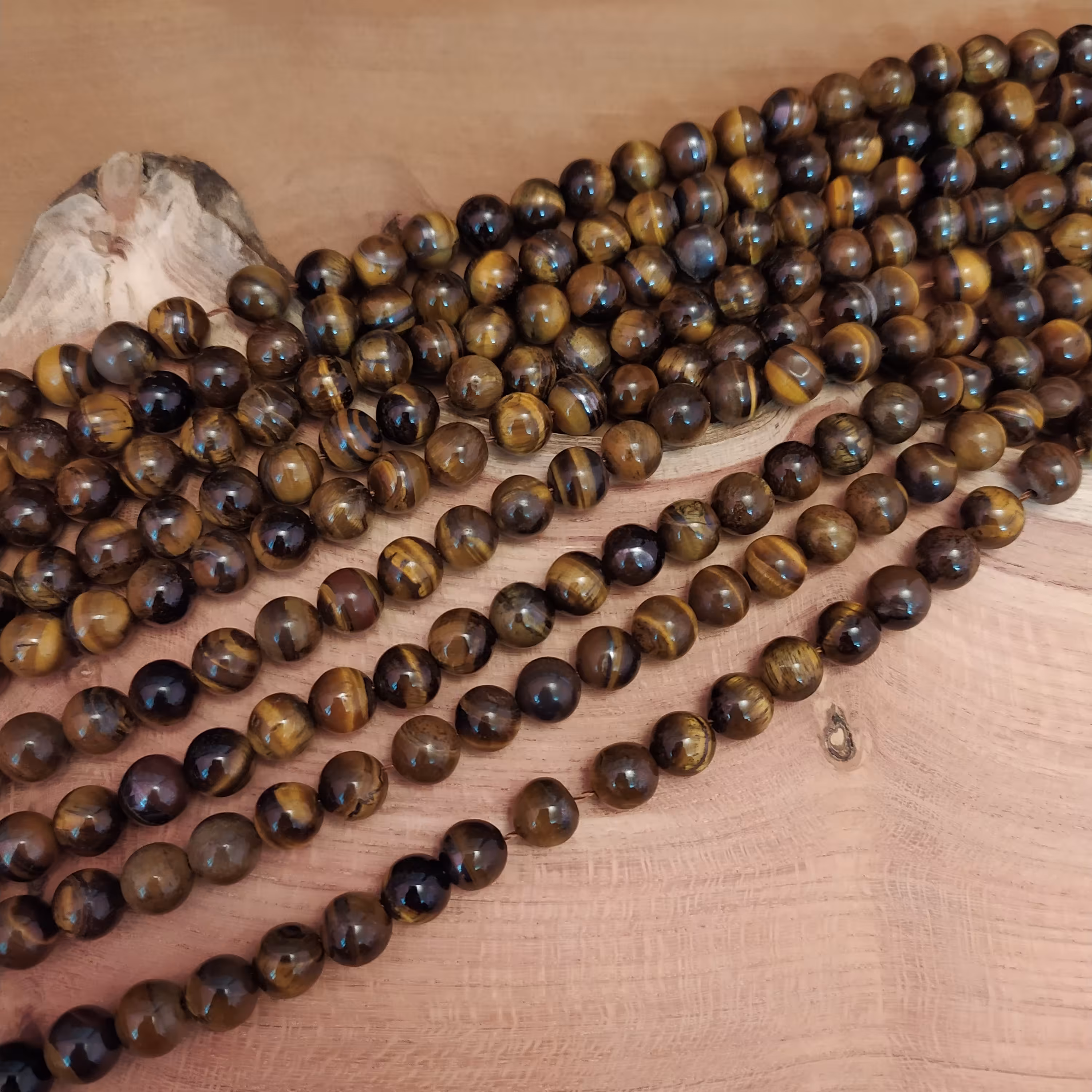 سنگ چشم ببر قهوه ای